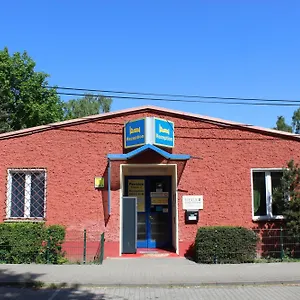 Pensión Schwalbenweg Schönefeld